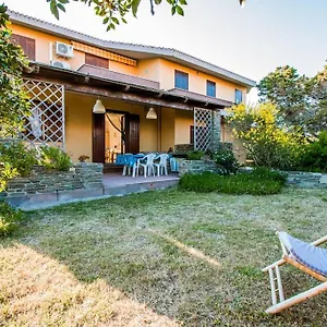 Appartamento L' Elicriso, A Pochi Passi Dal Mare Con Giardino Privato - The Elicriso, A Few Meters From The Sea, With Private Garden, Stintino